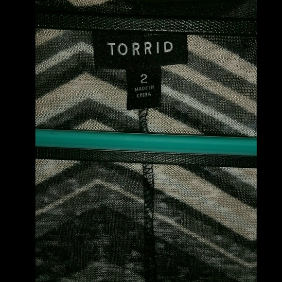 Torrid Chevron Print Cardigan - Picture 3 of 4